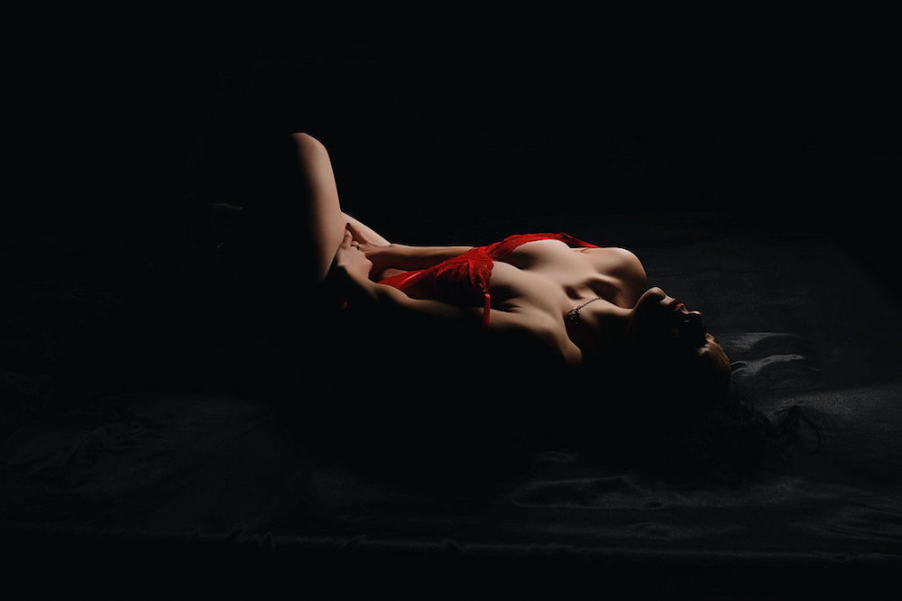 boudoir photographer spokane